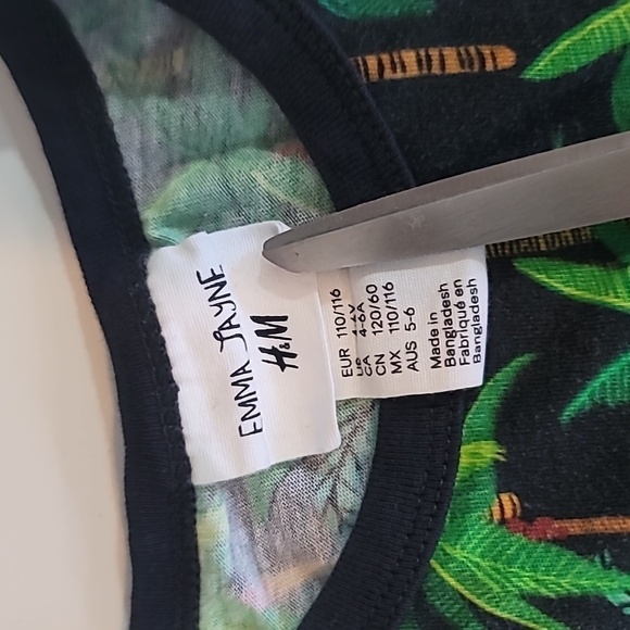 H&M x EMMA JAYNE Adventure Squad Tropical Palm Tree Cut off Shorts set - Picture 2 of 4